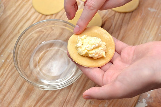 kak-prigotovit-ravioli-qwesa.ru-12